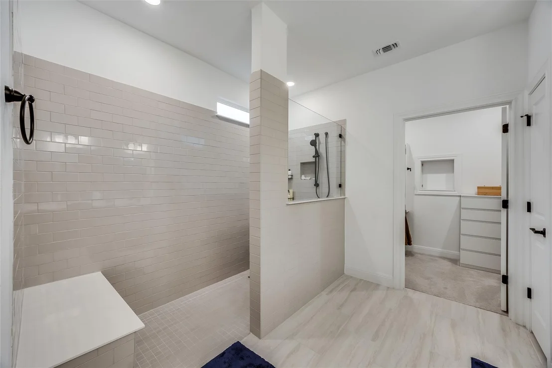 Photo of 331 Kitty Hawk RD