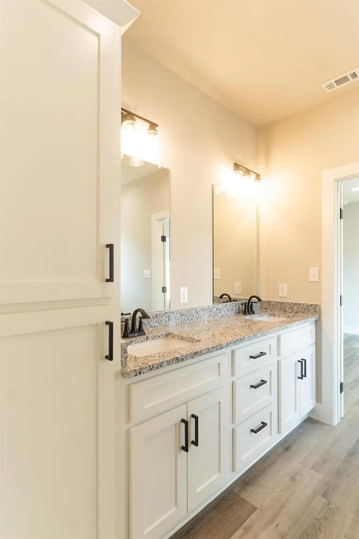 Photo of 329 String Prairie WAY