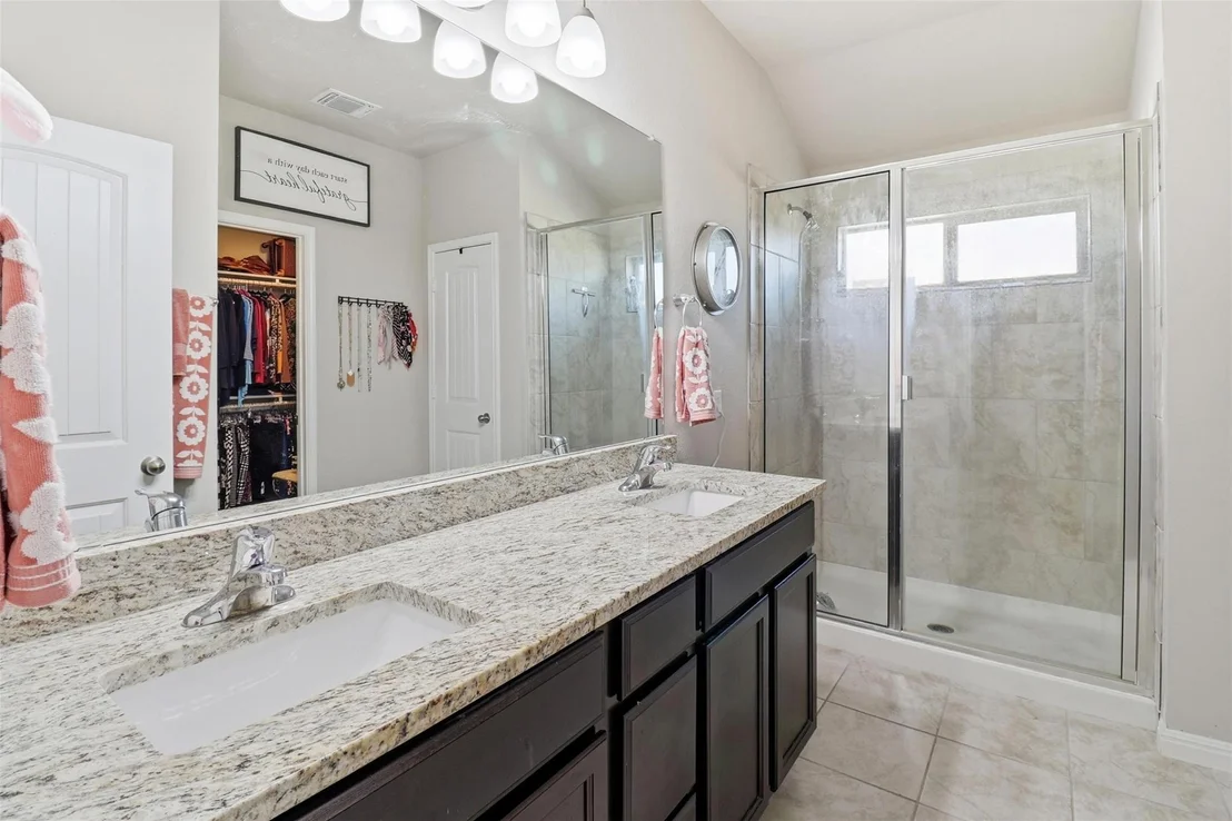 Photo of 232 Cinnamon LOOP