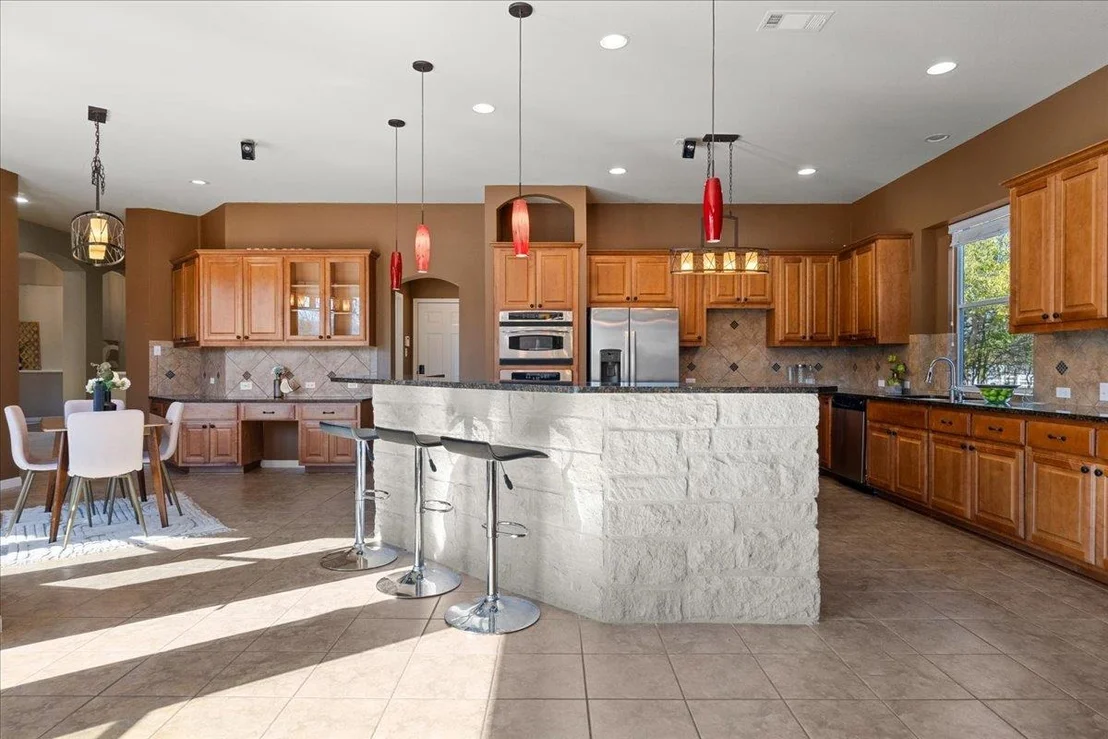 Photo of 375 Colorado DR