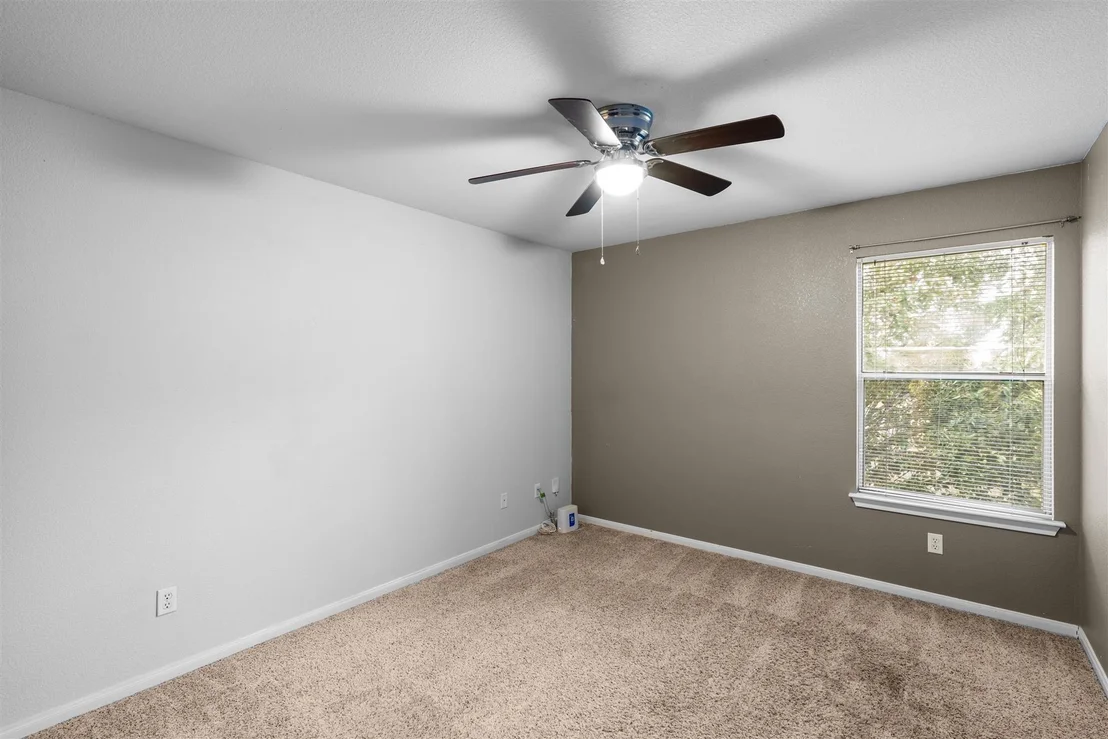 Photo of 203 Hanstrom DR