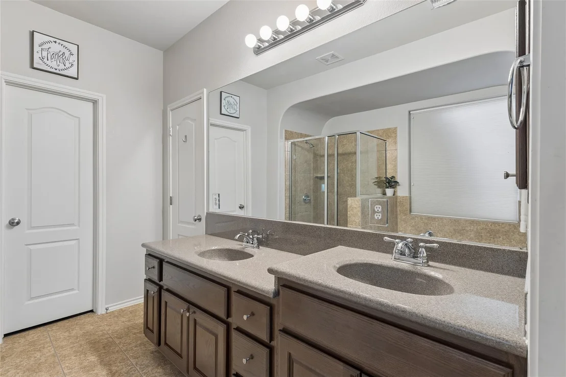 Photo of 3635 Pine Needle CIR