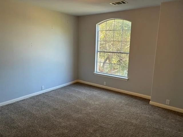Photo of 825 Barefoot CV