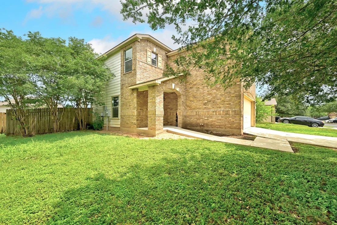 Photo of 6800 Baythorne DR