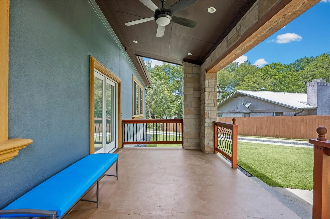 Photo of 5106 Spruce CV