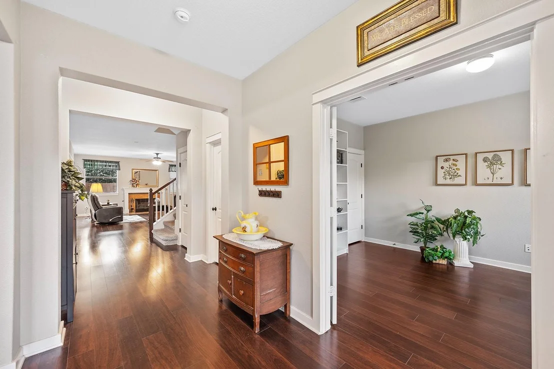 Photo of 1407 Rowan DR