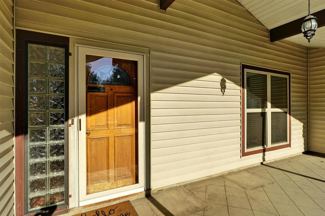 Photo of 6918 Vassar DR