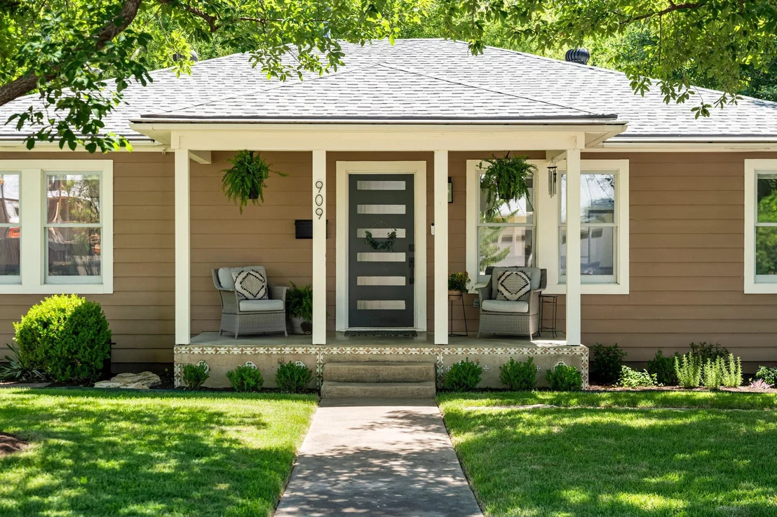 Photo of 909 Ruth Ave