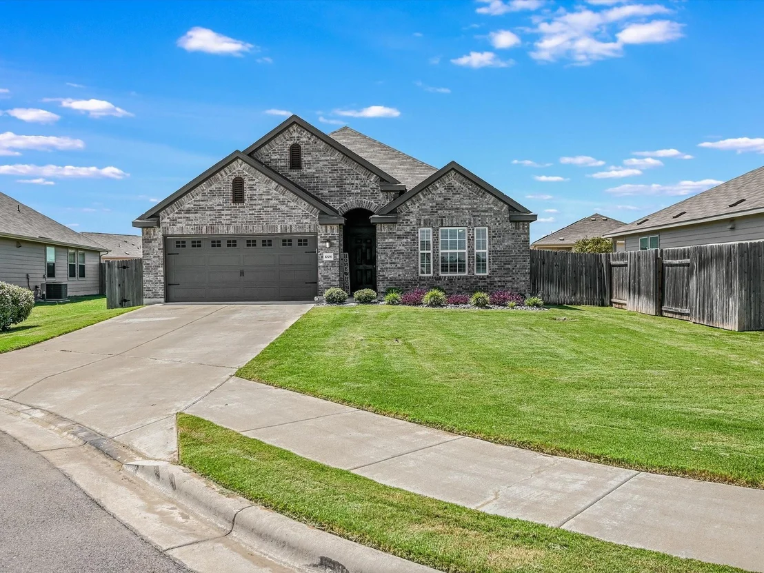 Photo of 1006 Berryhack CT