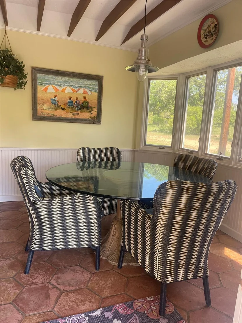 Photo of 138 Suzann LN