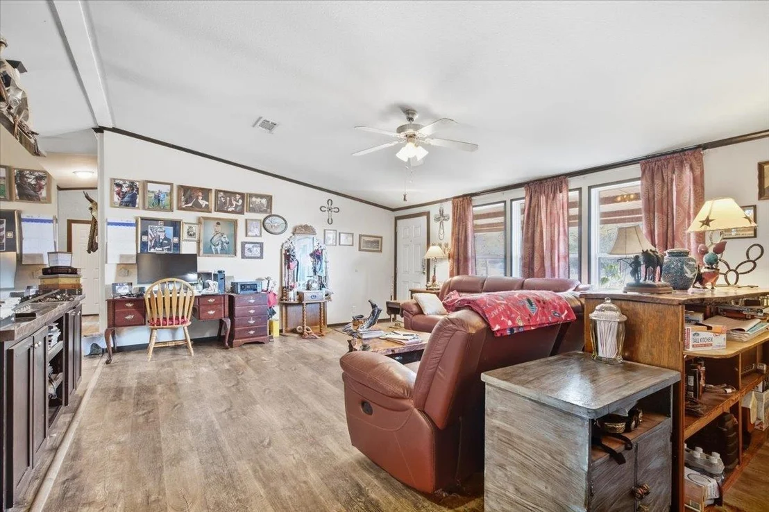 Photo of 4321 County Road 444