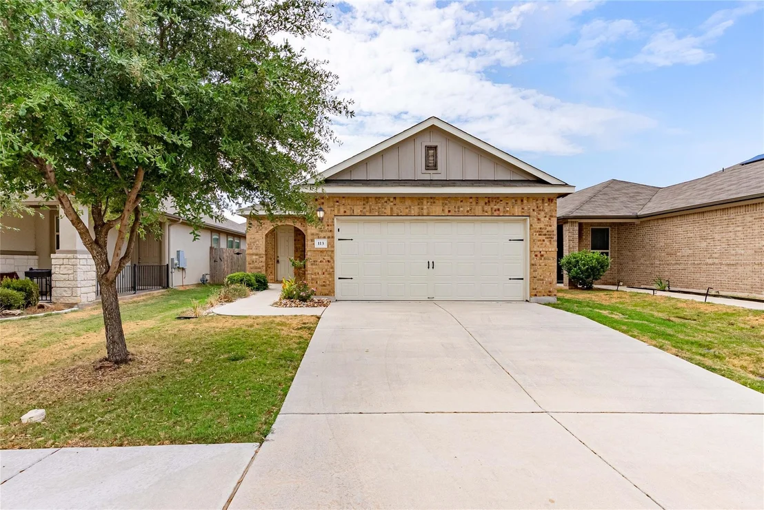 Photo of 113 Mountain Valley ST