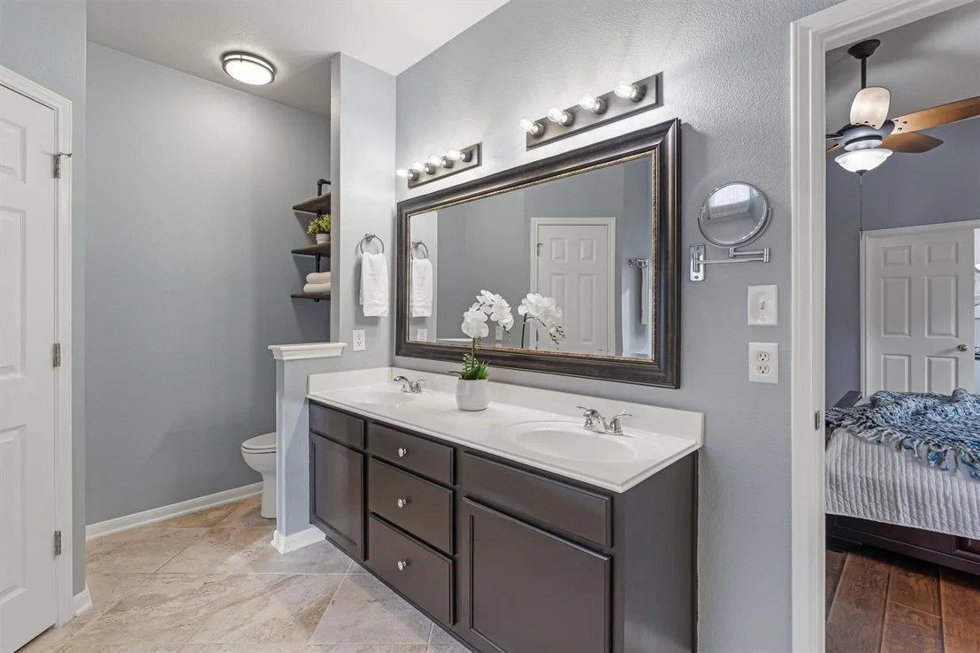 Photo of 121 Dogwood DR
