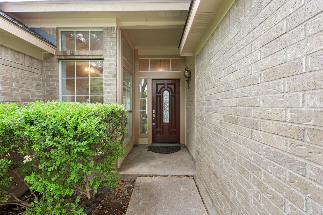 Photo of 706 Cornell DR