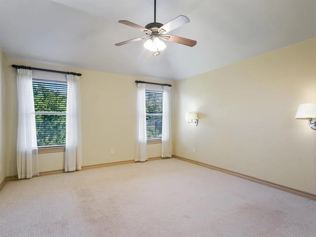 Photo of 10807 Glenview CIR