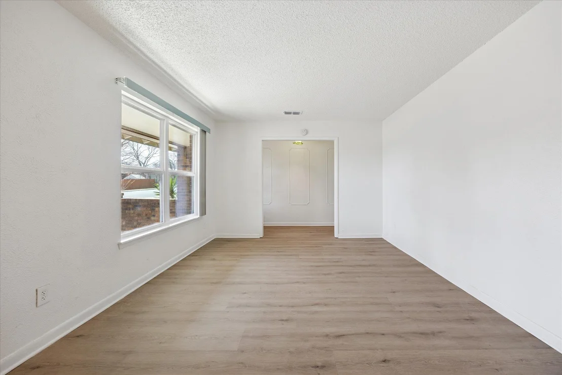 Photo of 10512 Walnut Bend DR