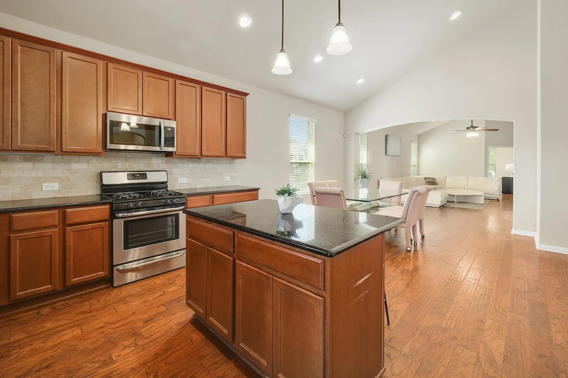 Photo of 16200 Cantania CV