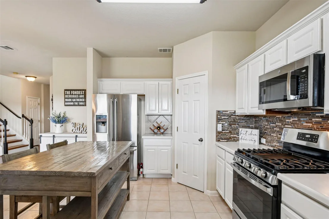 Photo of 410 Rosedale BLVD