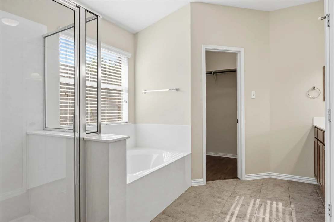 Photo of 1069 Talley LOOP
