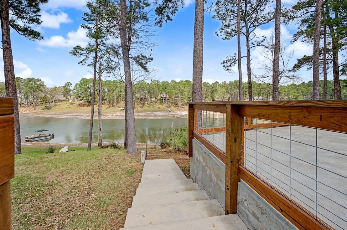 Photo of 243 Riverbirch