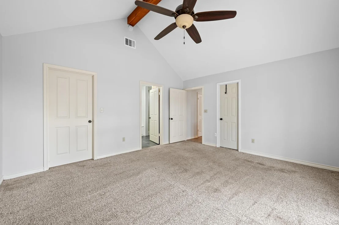 Photo of 140 Barton Ranch CIR
