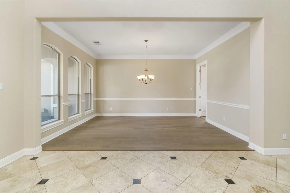 Photo of 3237 Bay Hill LN
