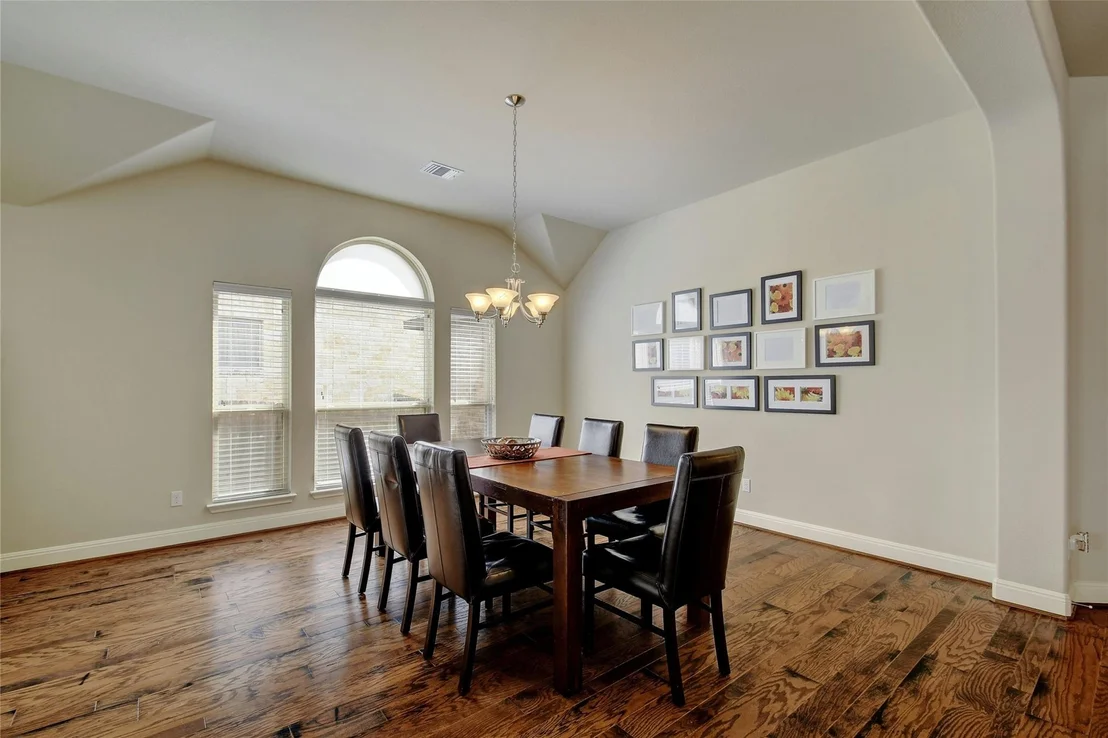 Photo of 578 Ledge Stone DR