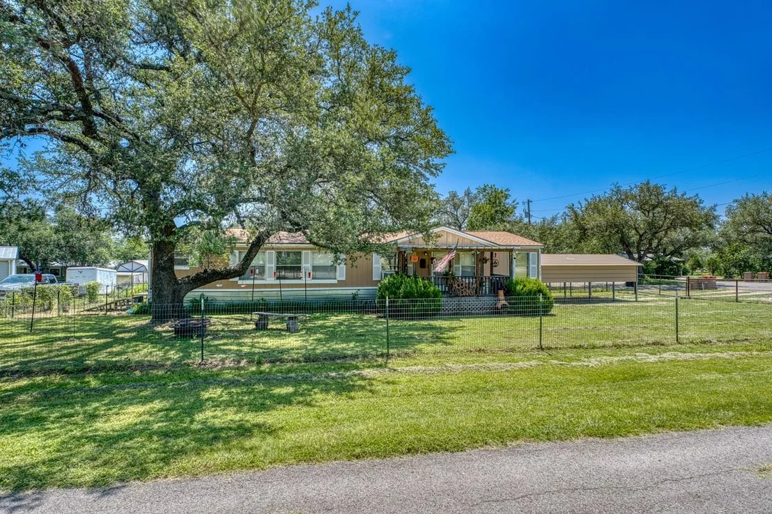 Photo of 122 Heritage DR