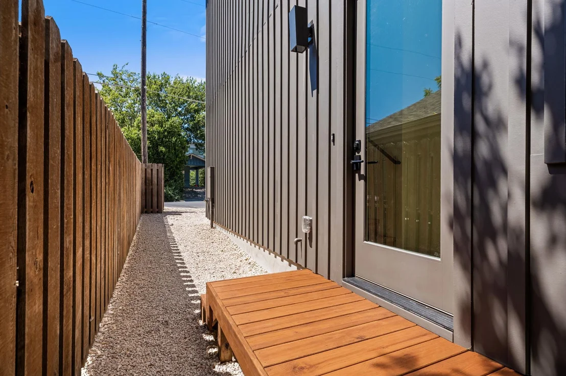Photo of 6210 Camino Real