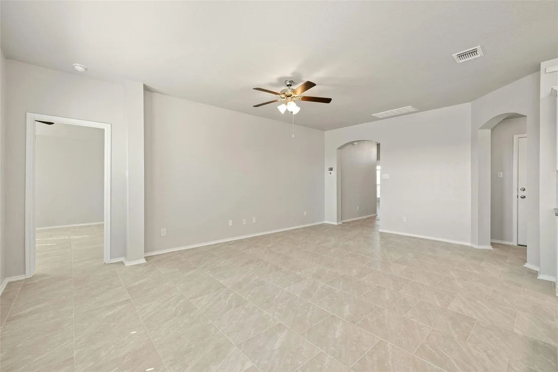 Photo of 131 Nathaniel DR