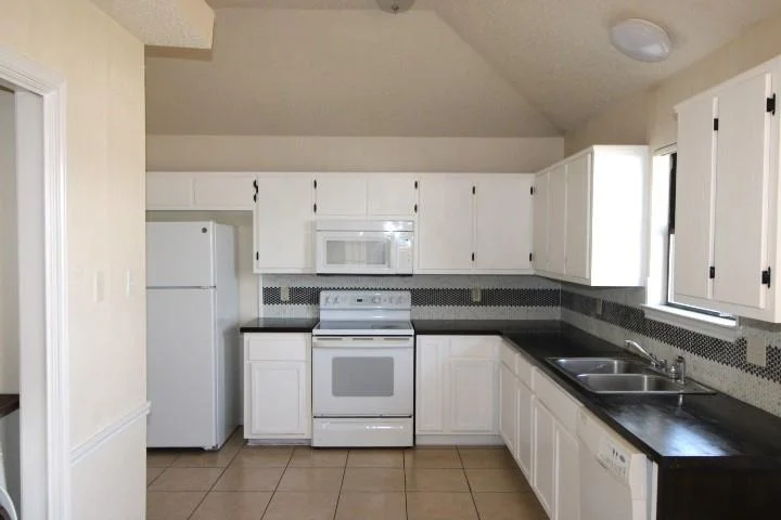 Photo of 304 Bronc DR