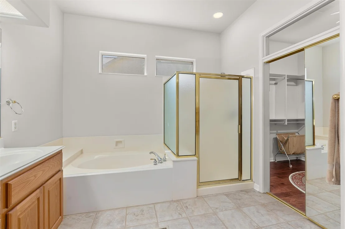 Photo of 110 Persimmon LN