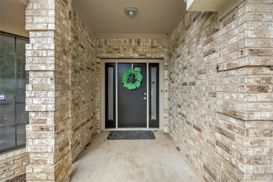Photo of 4318 Woodstone CIR