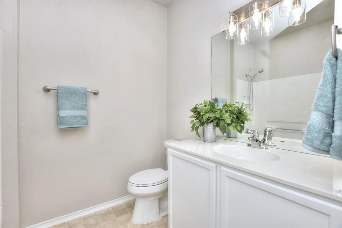 Photo of 245 Bonham LOOP