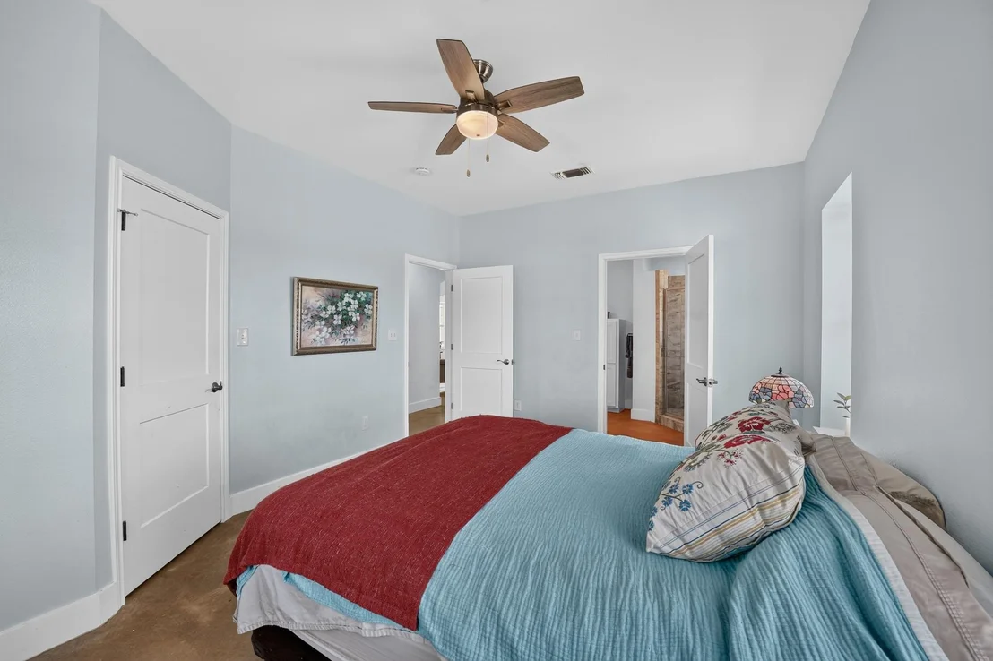 Photo of 3800 County Road 481
