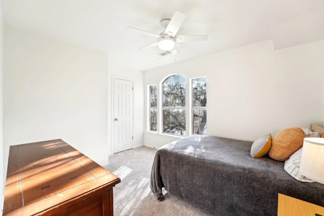 Photo of 8917 La Siesta BND