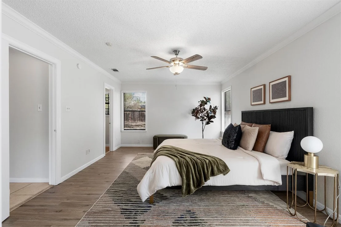 Photo of 1612 Broadmoor DR