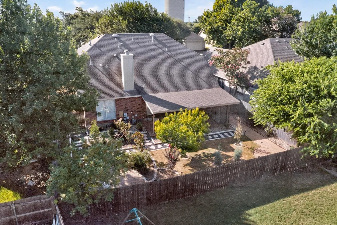 Photo of 17810 Worley DR