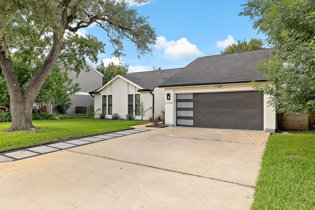 Photo of 2709 Jorwoods DR