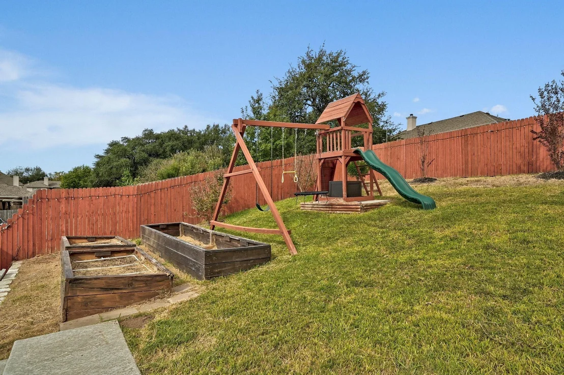 Photo of 2411 Guara DR