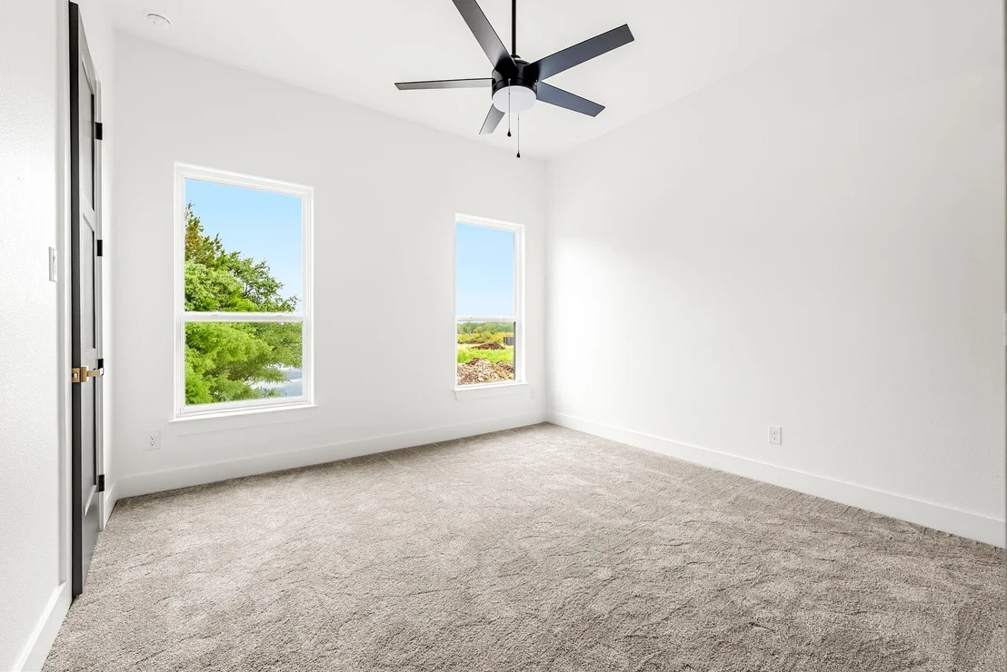 Photo of 517 Vale Pond SPUR