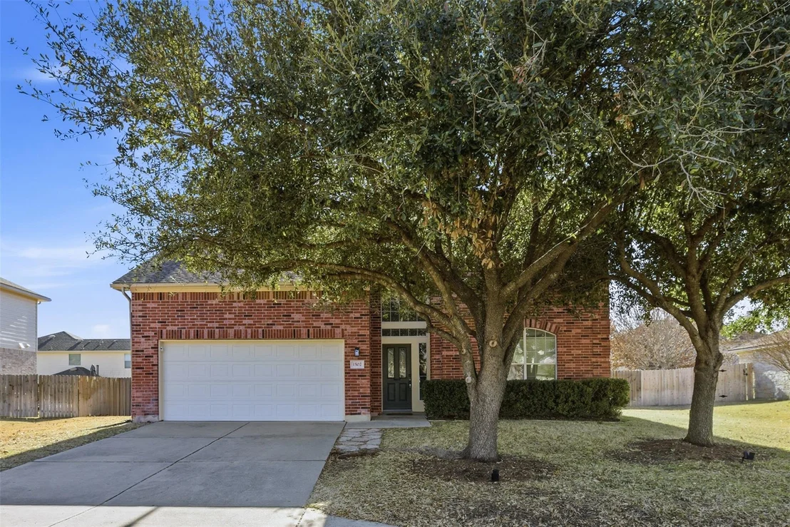 Photo of 1502 Summercrest BLVD
