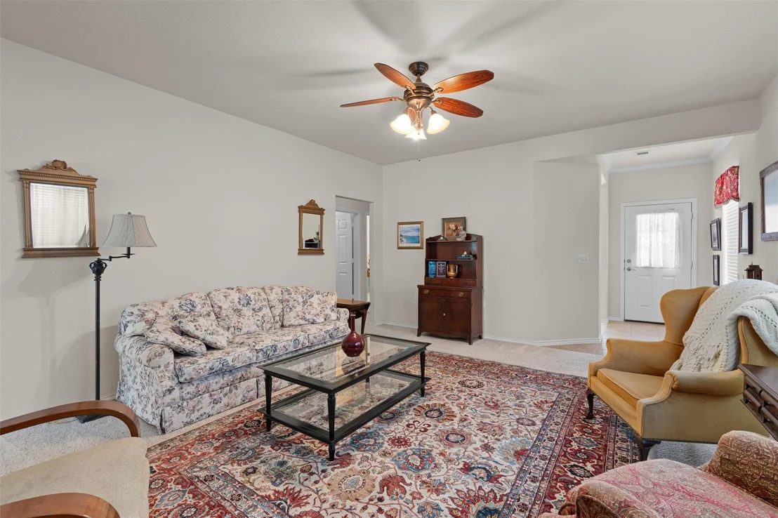 Photo of 225 Winter DR