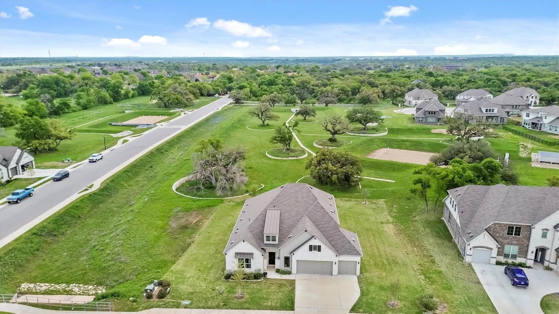 Photo of 1412 Scenic Oaks DR