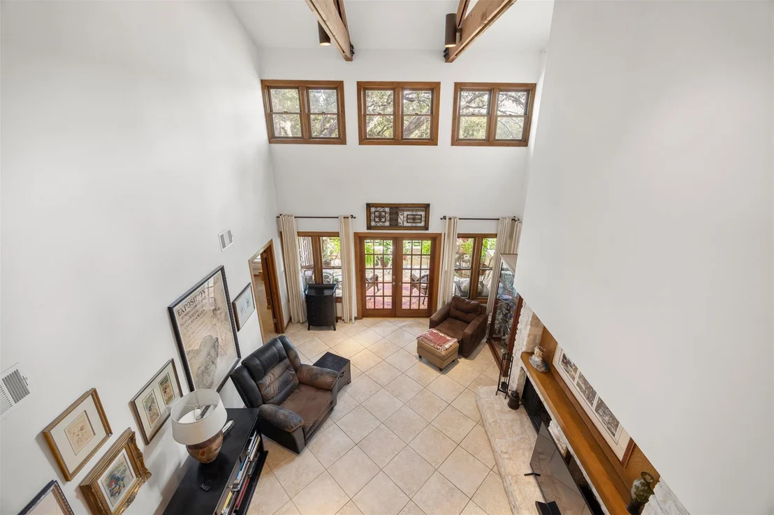 Photo of 116 W Eagle DR