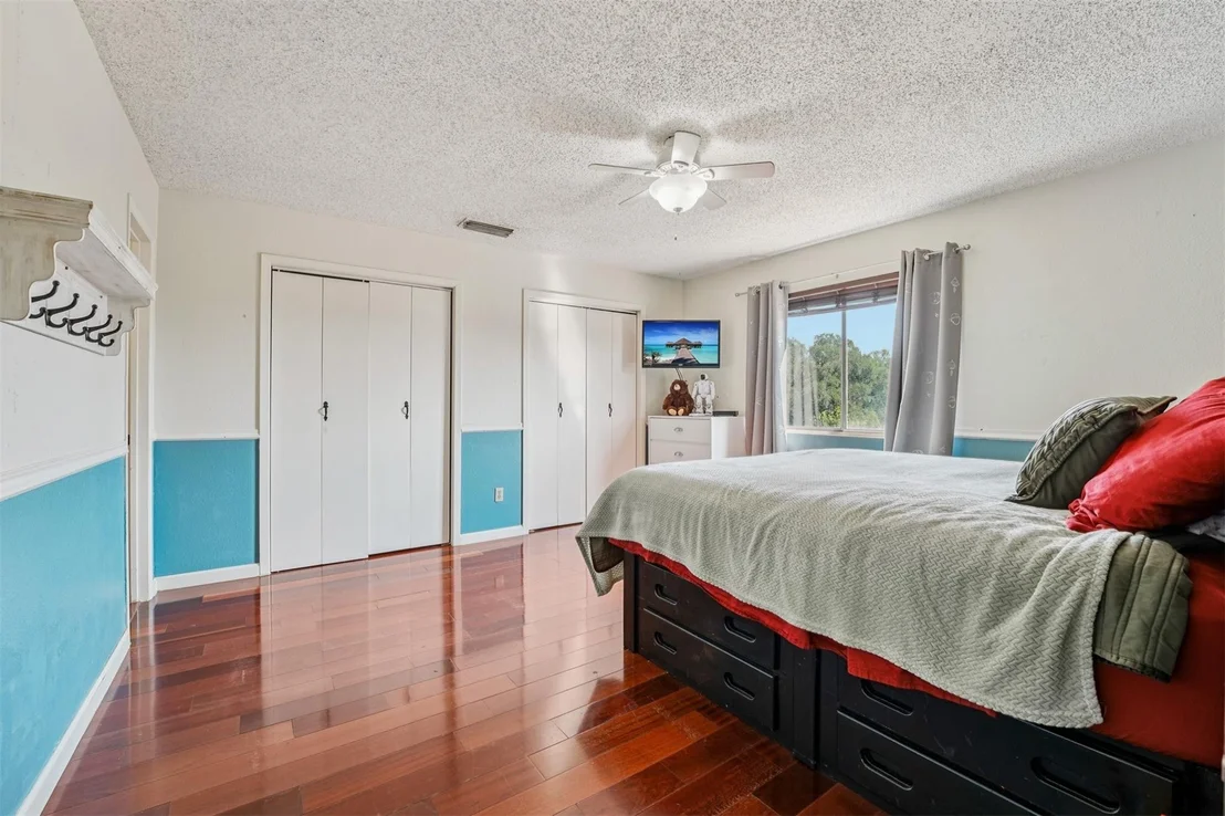 Photo of 11203 Travis DR