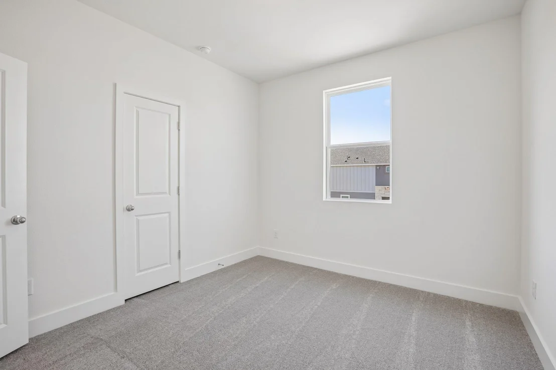 Photo of 133 Maverick Ave