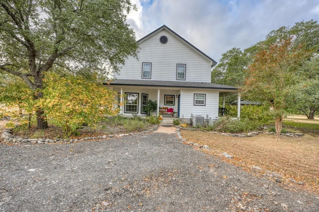 Photo of 305 County Road 103
