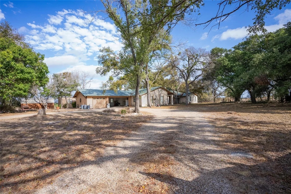 Photo of 9012 County Road 3420