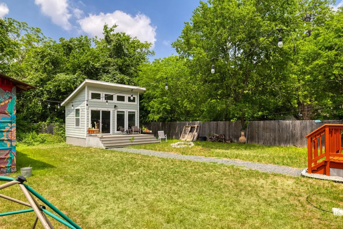 Photo of 3506 Basford RD